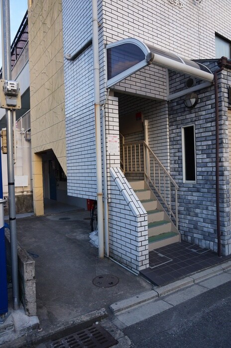 メゾンポインセチアの物件外観写真