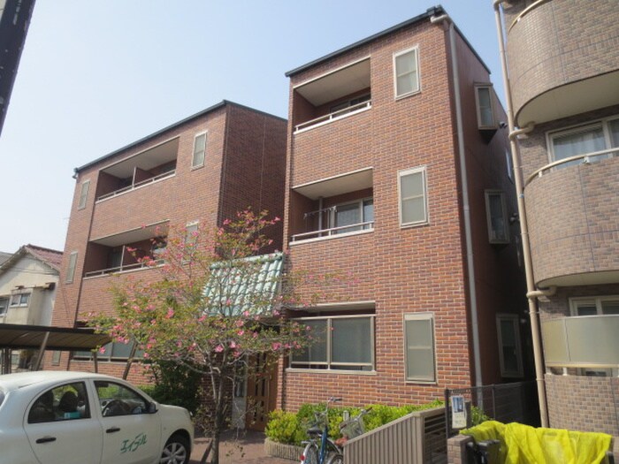 ボン・エクレ－ルの物件外観写真