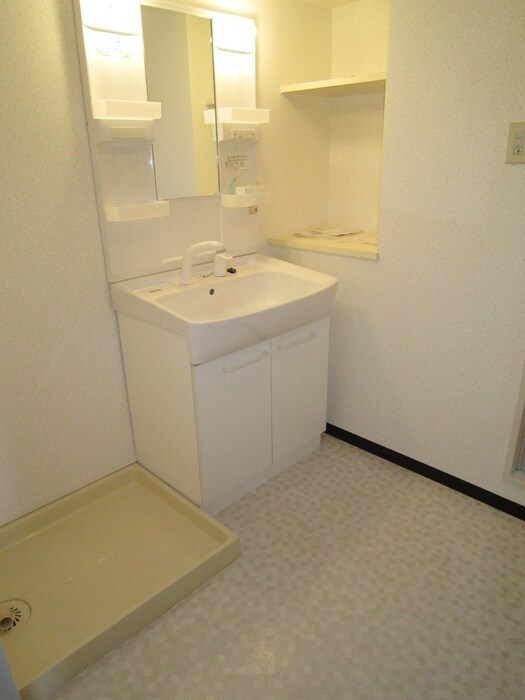 ハイツエンブレムの物件内観写真