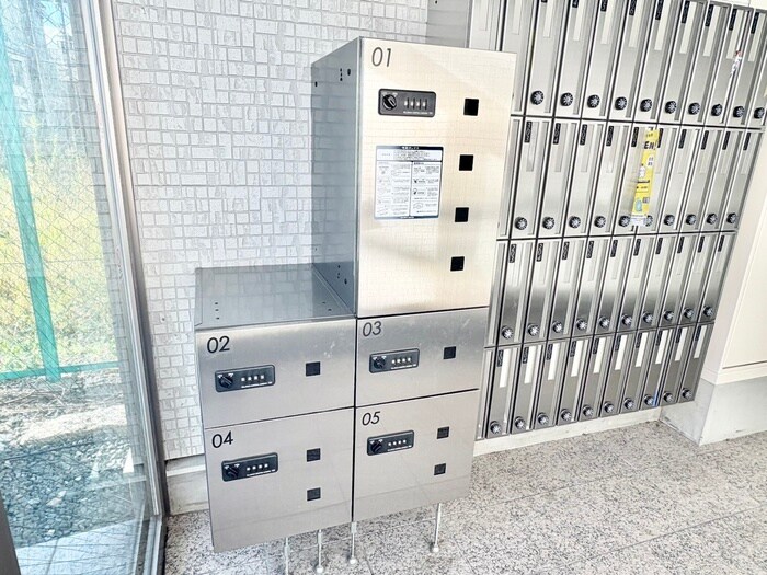 アークリード大津の物件外観写真