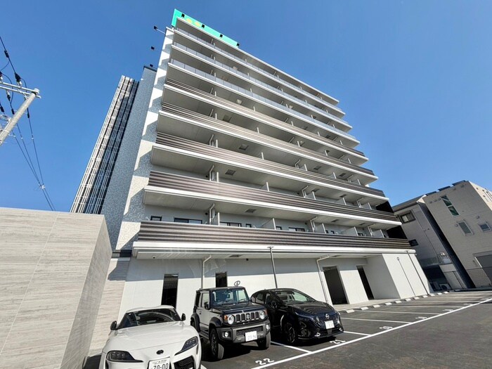 スプランディッドⅨ（ナイン）の物件外観写真