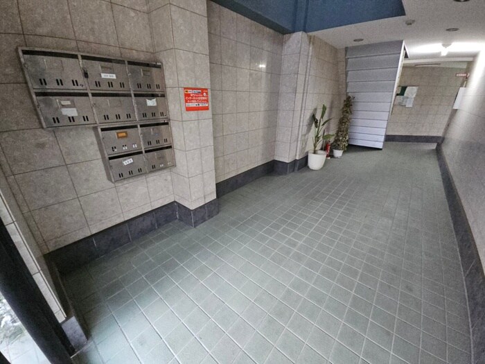 サンウエストニシノの物件外観写真