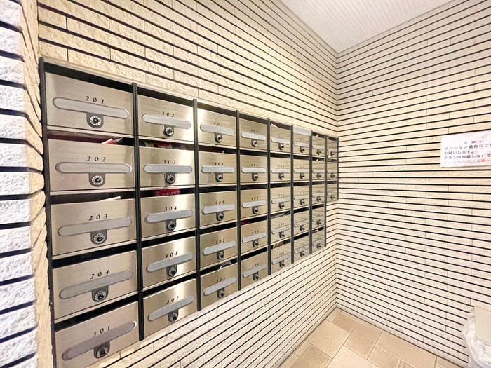 シティ－コ－ト南瓦町の物件外観写真