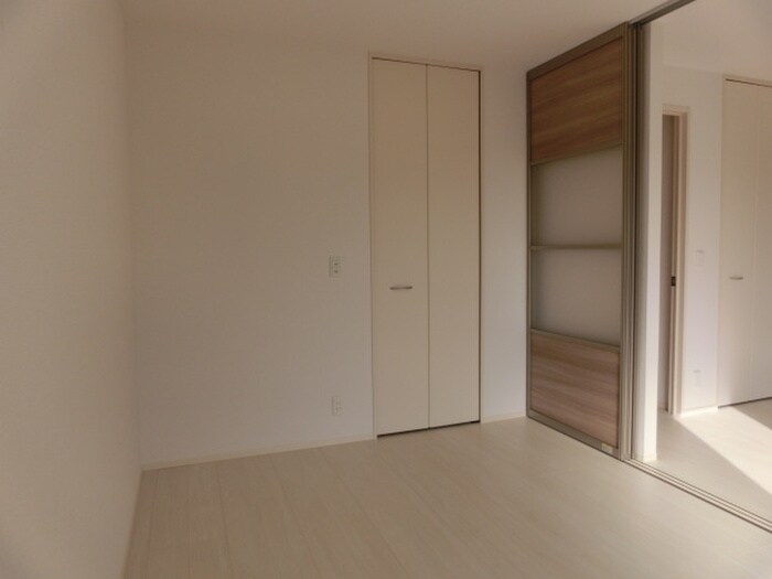 Ｅａｓｔ　ｆｏｒｅｓｔの物件内観写真