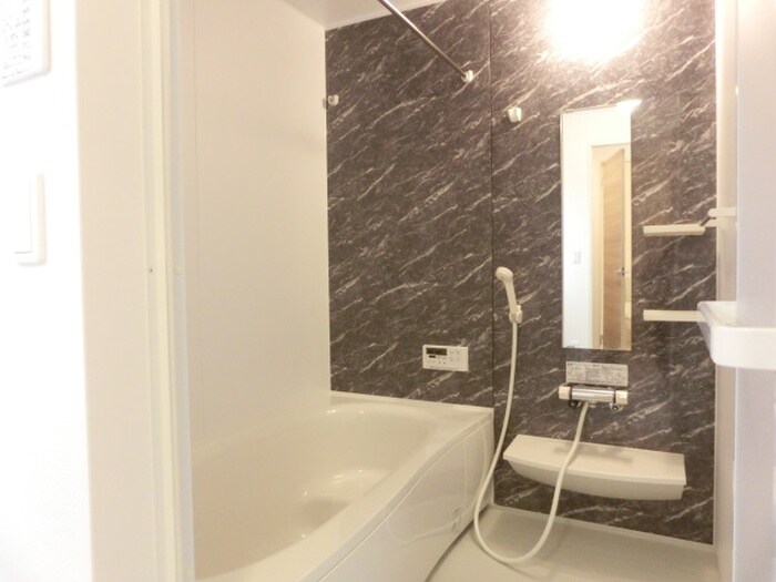 Ｅａｓｔ　ｆｏｒｅｓｔの物件内観写真