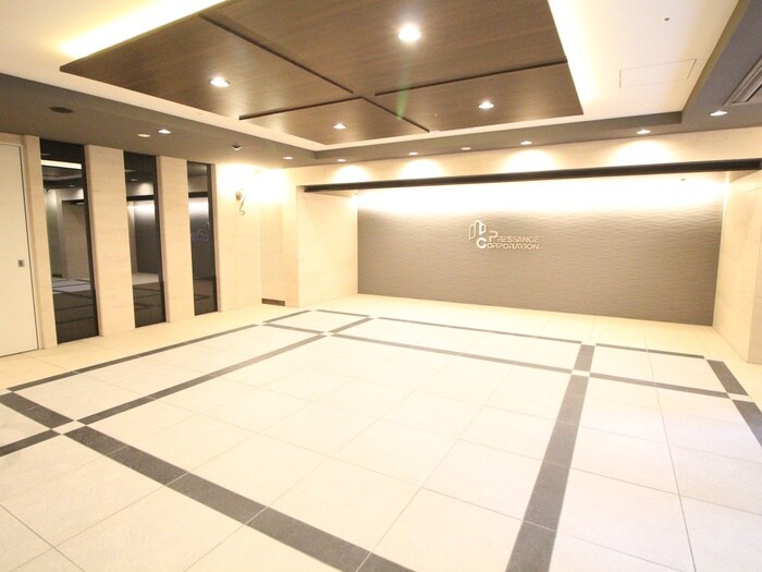 プレサンスTHE神戸(1008)の物件外観写真