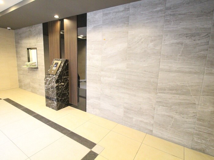 プレサンスTHE神戸(1008)の物件外観写真