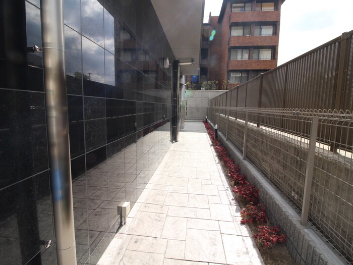 ミラージュ帝塚山の物件外観写真