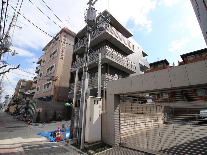 ミラージュ帝塚山の物件外観写真