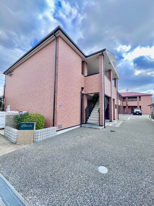 シェリ－ル武庫之荘の物件外観写真