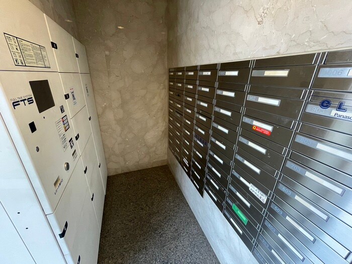 パークナードフィットなかもずの物件外観写真