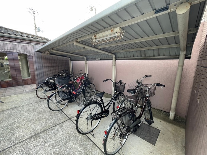 コスモス・ミソノの物件外観写真