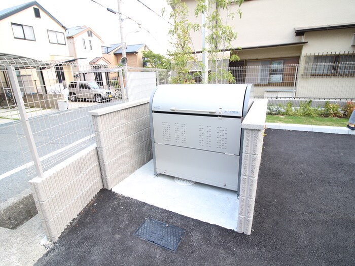 アヴニール箕面の物件外観写真