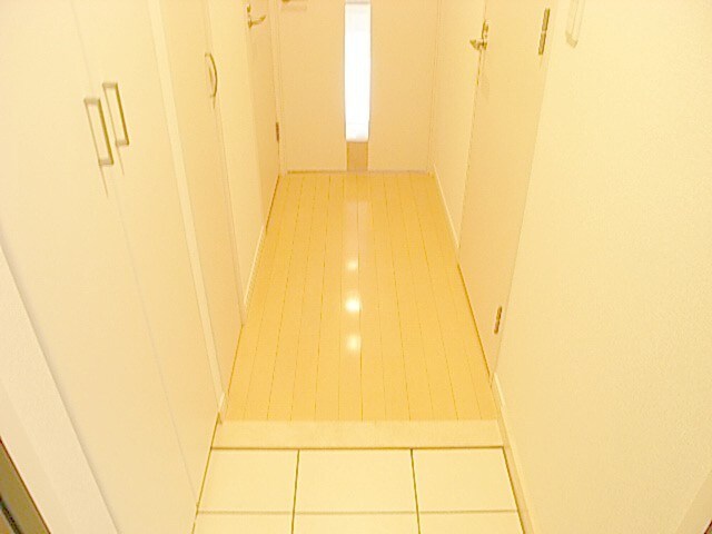 ポ－トヴィラ靱公園の物件内観写真