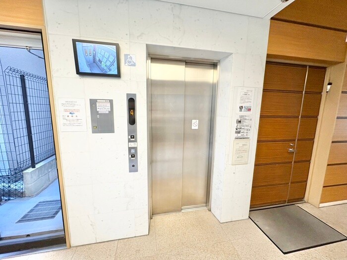 ポ－トヴィラ靱公園の物件外観写真