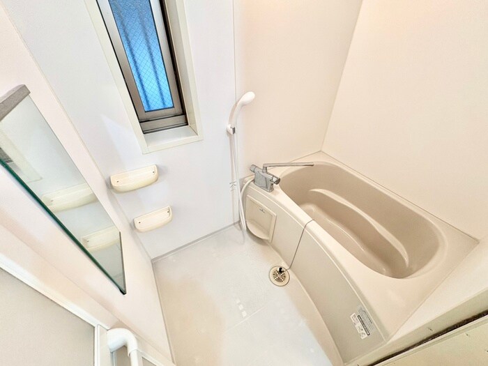 ウィステリアの物件内観写真