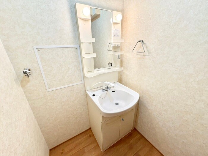 ウィステリアの物件内観写真