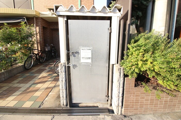 佐々木ビルの物件外観写真