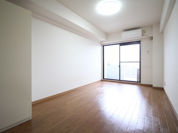 カ－サ・ソラッツォの物件内観写真