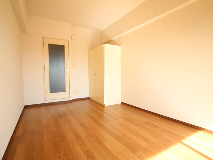 カ－サ・ソラッツォの物件内観写真