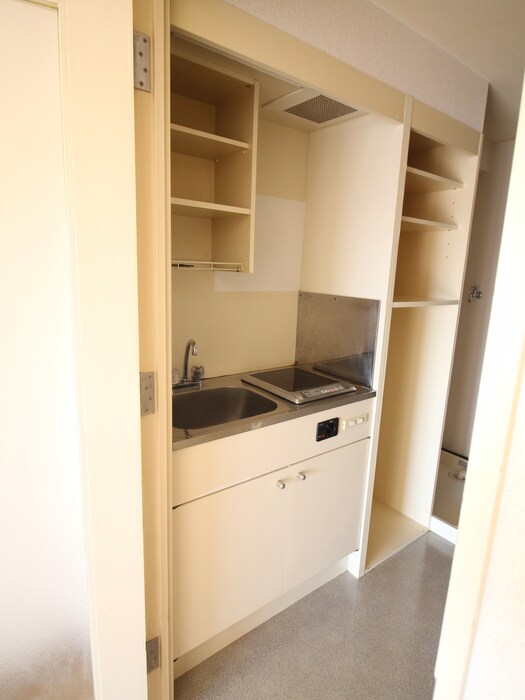 カ－サ・ソラッツォの物件内観写真