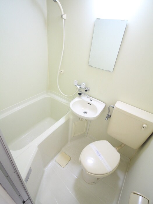 カ－サ・ソラッツォの物件内観写真