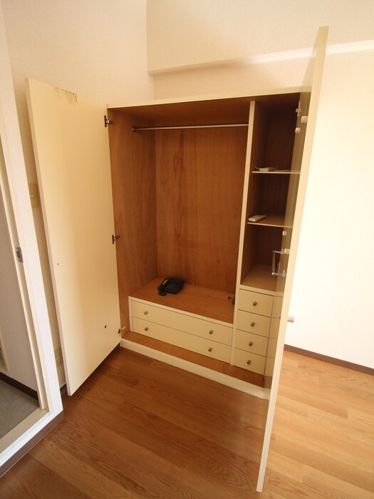 カ－サ・ソラッツォの物件内観写真