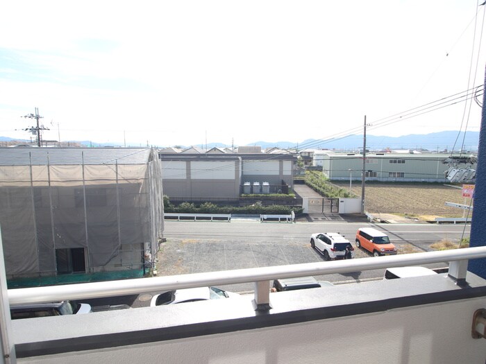 カ－サ・ソラッツォの物件内観写真