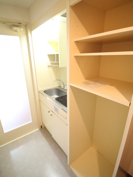 カ－サ・ソラッツォの物件内観写真