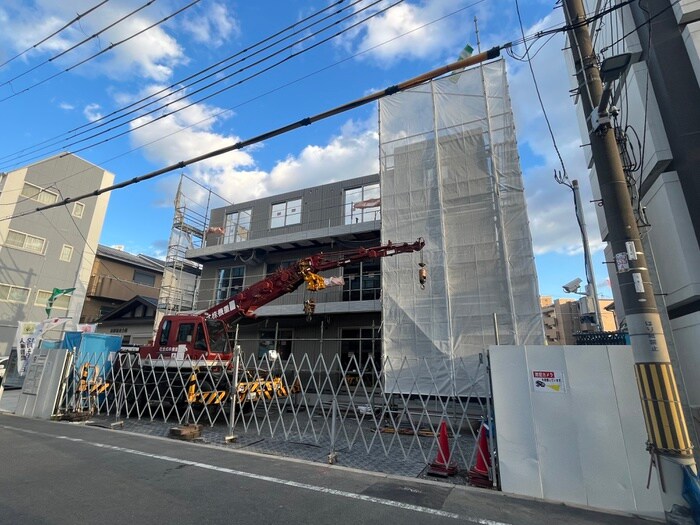 グリーンコート淡路の物件外観写真