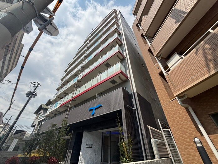 セレニテ兵庫エクラの物件外観写真