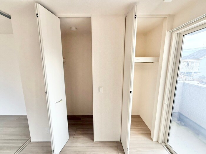 プラティア南里の西の物件内観写真