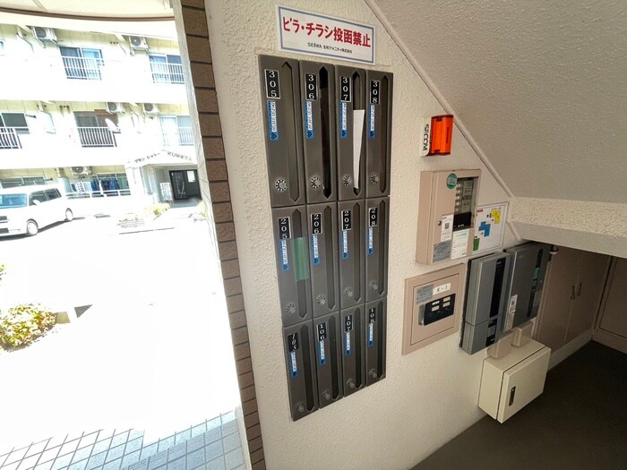 パ－ル久米田の物件外観写真