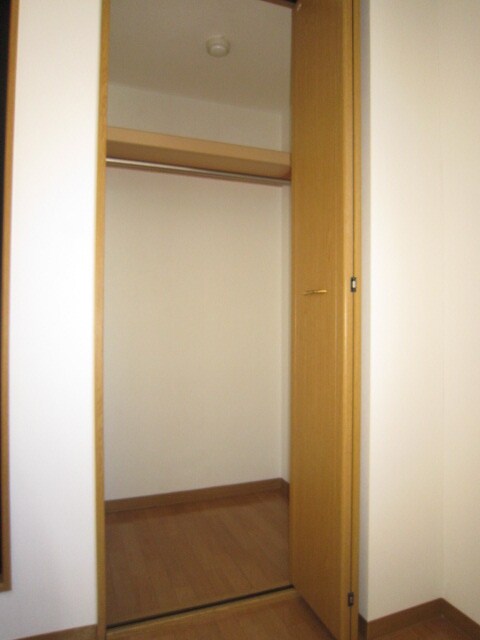 クィーンズコート天満の物件内観写真