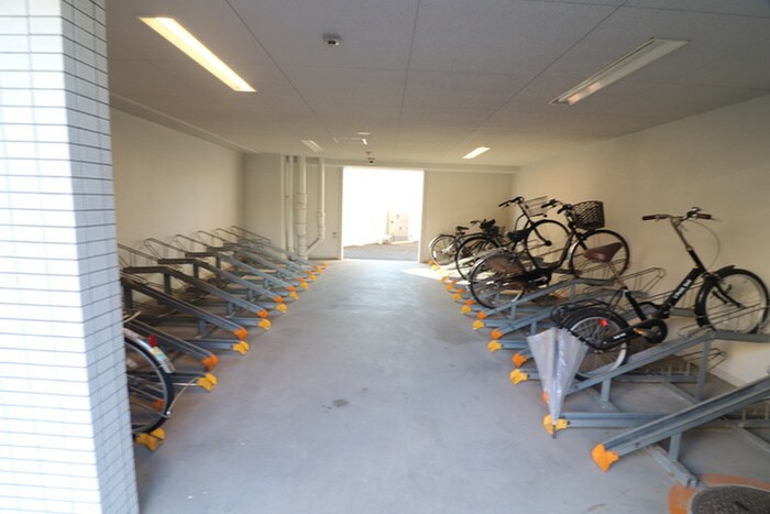 ﾚｼﾞｭｰﾙｱｯｼｭｱｰﾊﾞﾝｹﾞｰﾄ(908)の物件外観写真