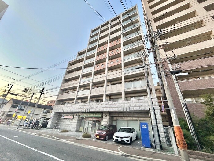 ア－デン塚口の物件外観写真