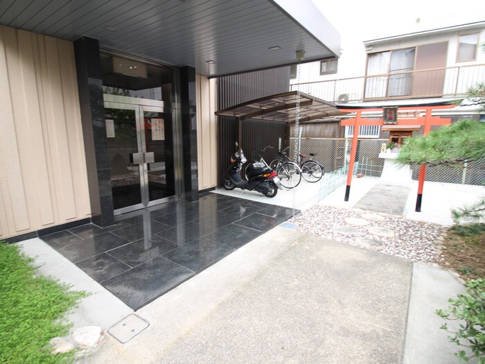 グランドオ－ル正和の物件外観写真