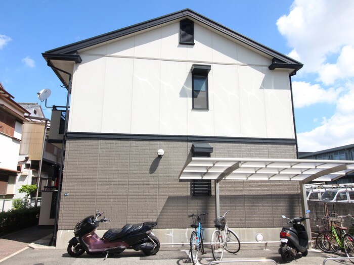 パル　タナカの物件外観写真