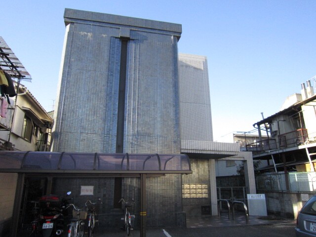 ドム－ル四条畷の物件外観写真