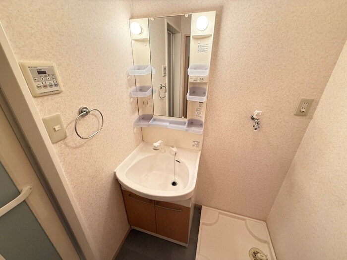 リヴェ－ル日置の物件内観写真