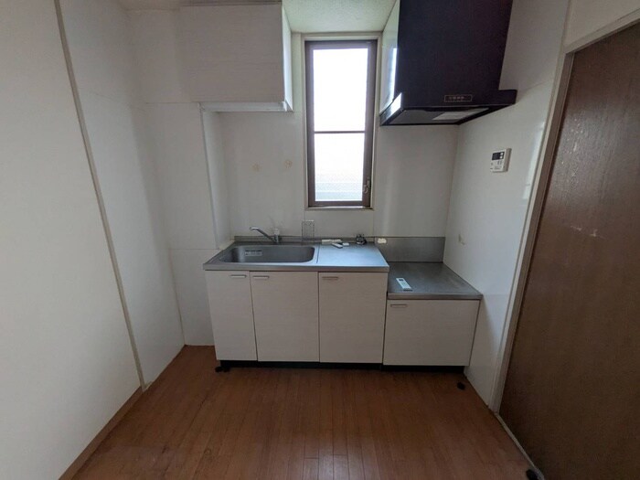 ＴＷＩＮ ＨＩＬＬ松幸苑２号棟の物件内観写真