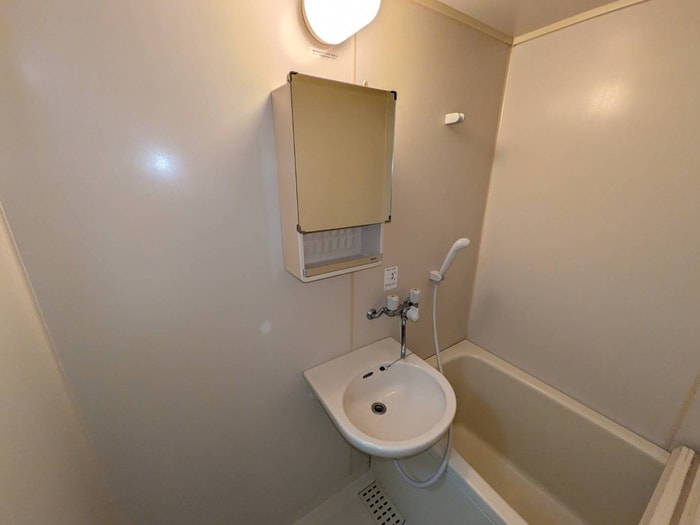 ＴＷＩＮ ＨＩＬＬ松幸苑２号棟の物件内観写真