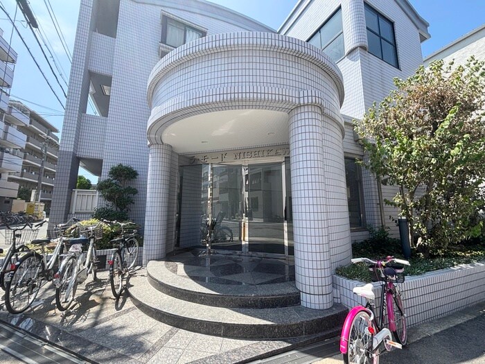 ラモードニシカワⅡの物件外観写真