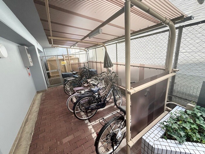 ラモードニシカワⅡの物件外観写真