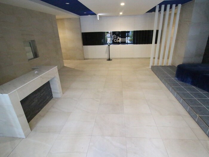 ﾌﾟﾚｻﾝｽOSAKADOMECITYｽｸｴｱ(905)の物件外観写真