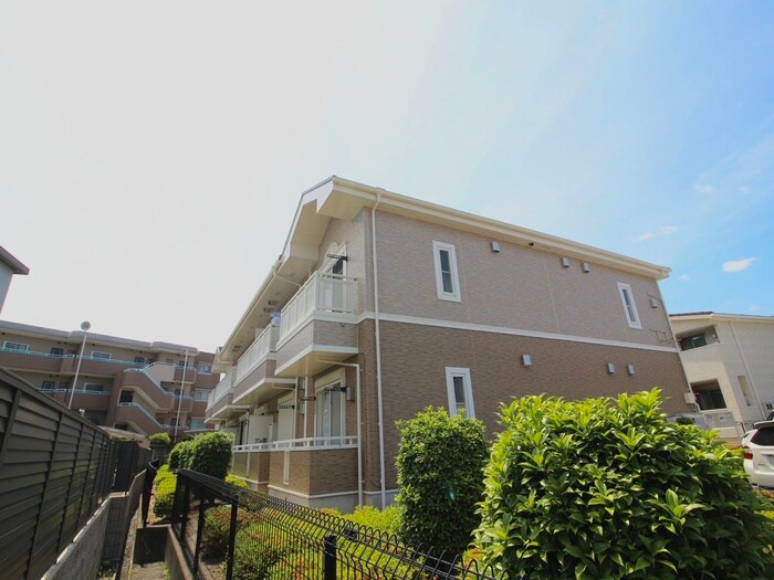 デフィ昆陽の物件外観写真