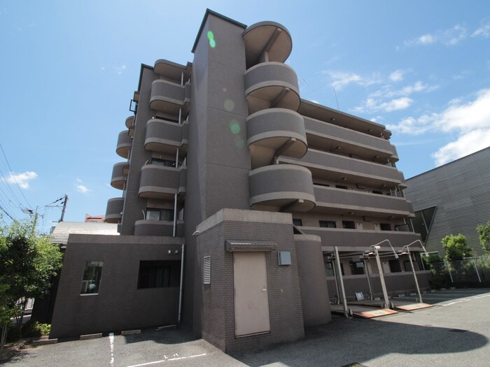 プ・ヴォワール２１の物件外観写真