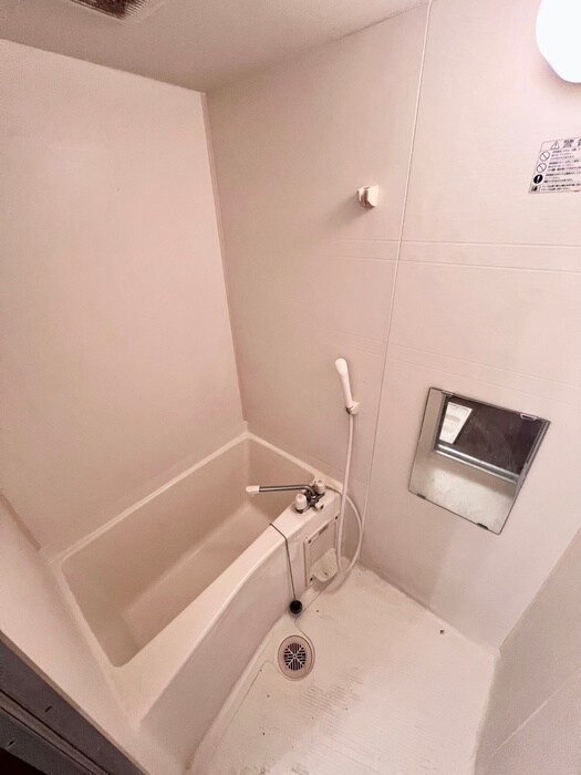 フェアリ－テ－ル出屋敷の物件内観写真