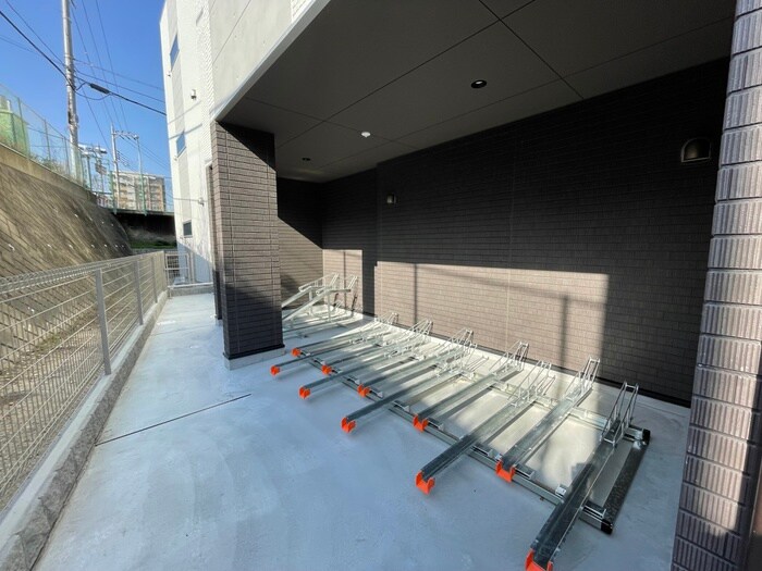 リアコート枚方の物件外観写真