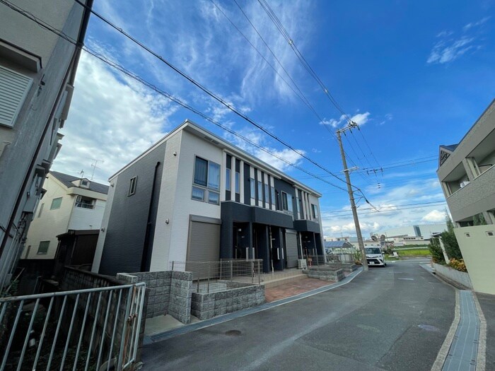 ル・プランタンの物件外観写真